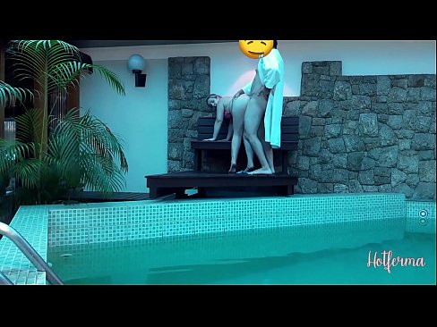 ❤️ Le patron invite la femme de chambre à la piscine, mais n'a pas pu résister à une chaude ❤❌ Vidéo de sexe at fr.full-porner.ru ❌❤